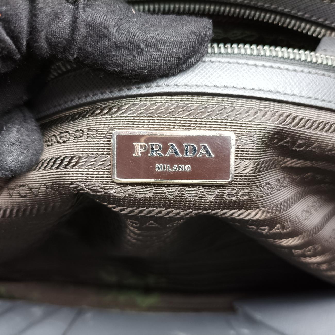 Business Briefcase Grey SAFFIANO Leather 2VE011 7 Dビジネス ブリーフケース グレー サフィアーノレザー 2VE011 7 D