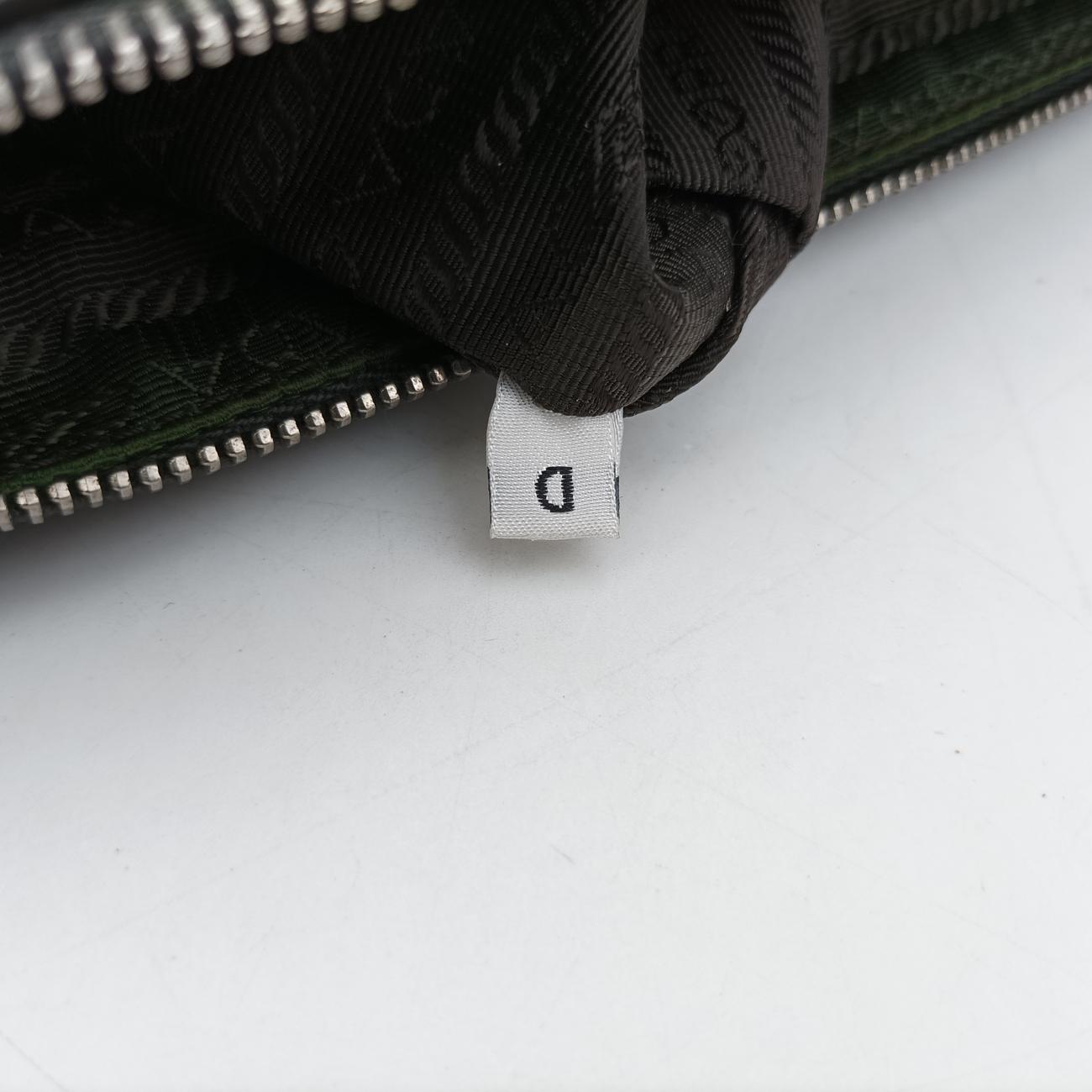 Business Briefcase Grey SAFFIANO Leather 2VE011 7 Dビジネス ブリーフケース グレー サフィアーノレザー 2VE011 7 D