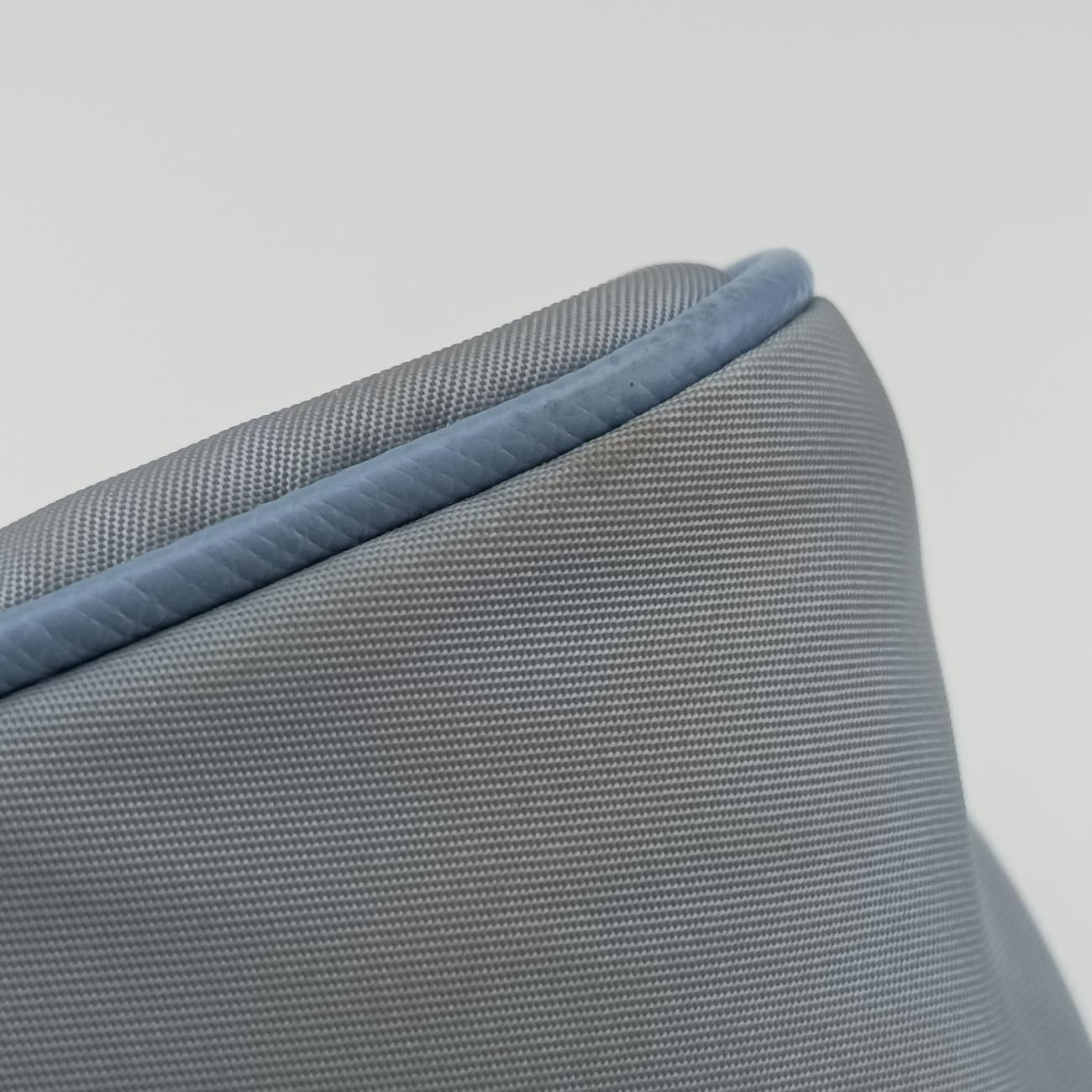 Re-Edition 2005 Re-Nylon Blue nylon 1BH204 103リエディション 2005 リナイロン ブルー ナイロン 1BH204 103