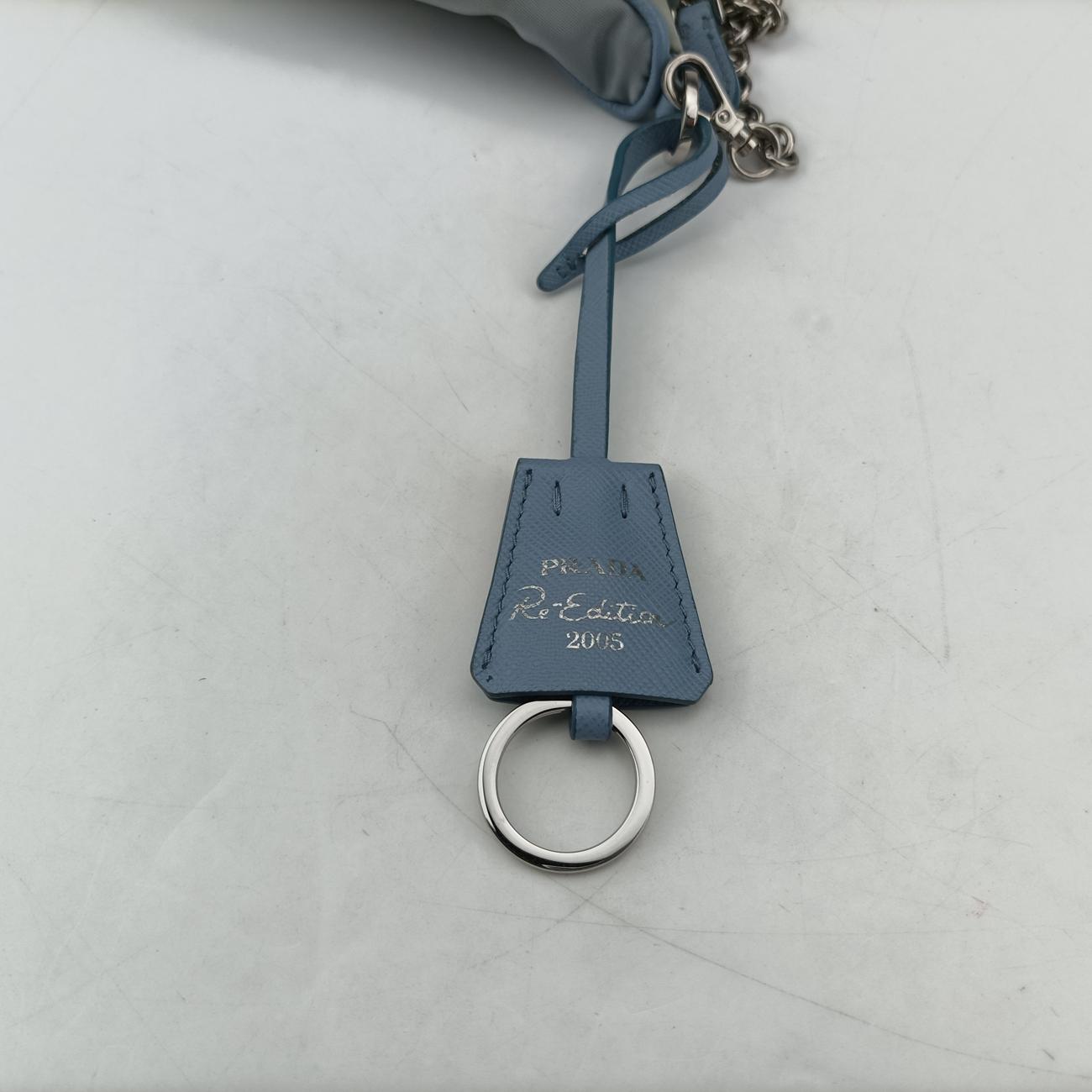 Re-Edition 2005 Re-Nylon Blue nylon 1BH204 103リエディション 2005 リナイロン ブルー ナイロン 1BH204 103