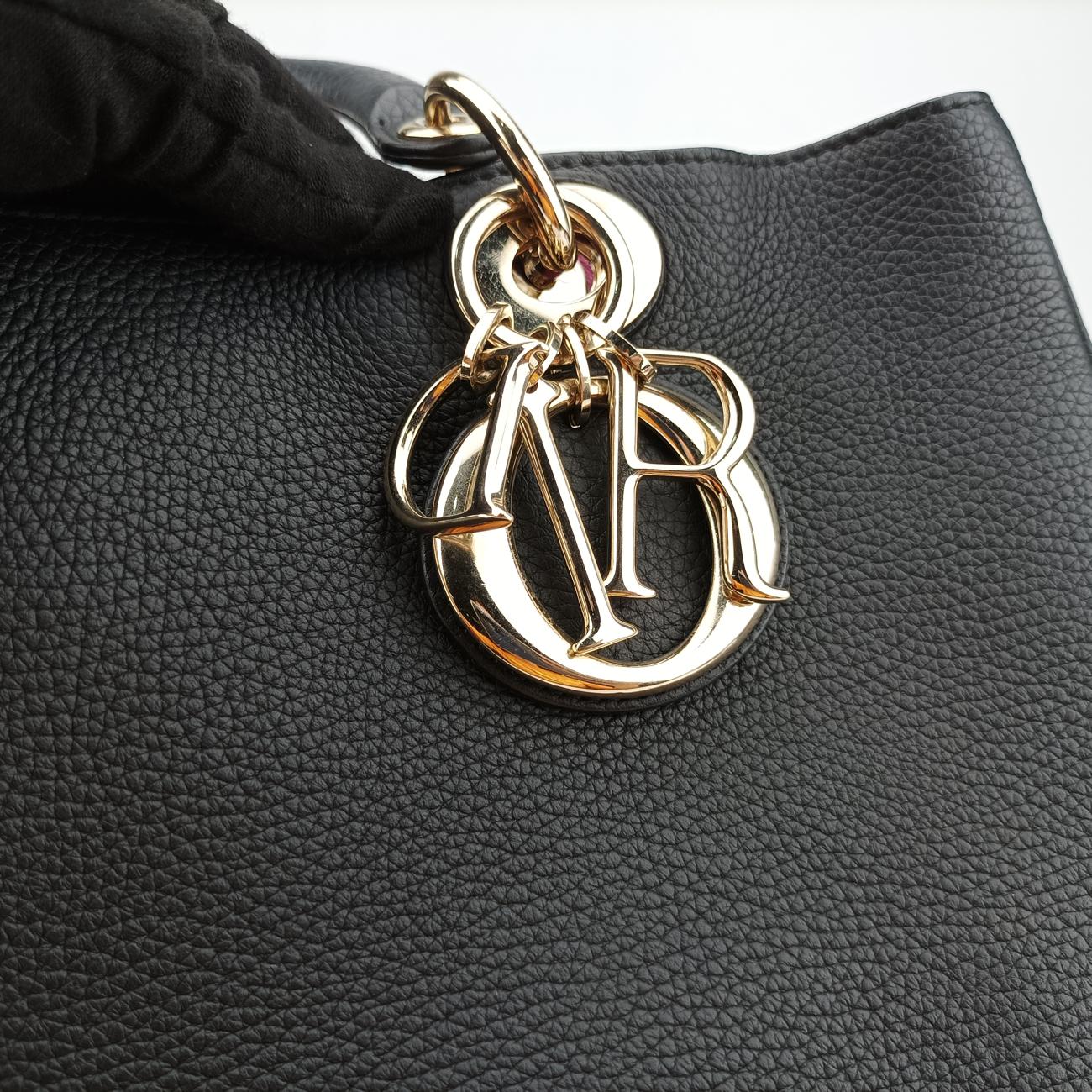 DiorissimoBlackLeather29-MA-0155ディオリッシモブラックレザー29-MA-0155