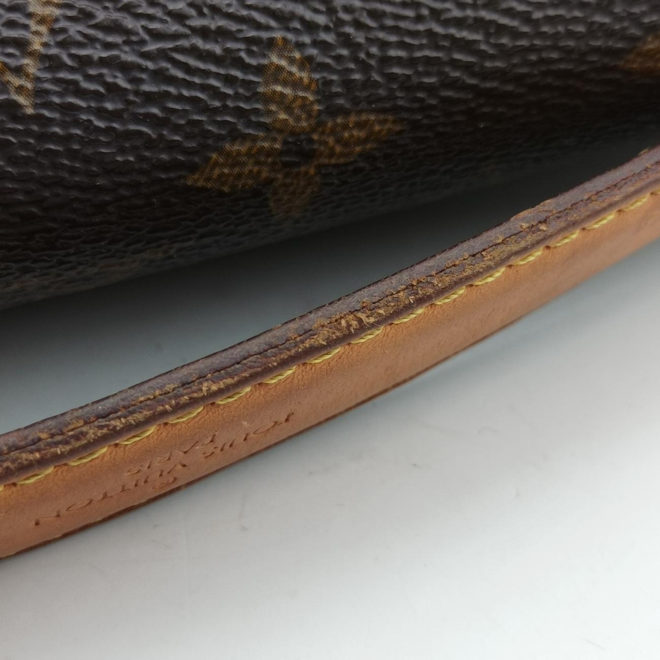 Pochette Metis MM Brown Monogram Canvas M44875 DU1145ポシェットメティスMM モノグラム/ブラウン系 モノグラムキャンバス M44875 DU1145