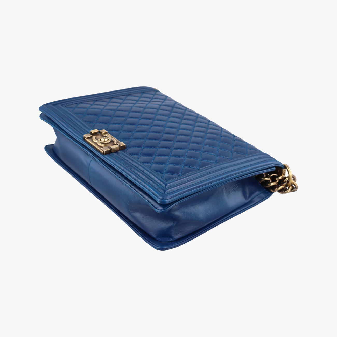 BOY CHANELBlueleatherA6708717751438ボーイシャネルブルーレザーA6708717751438