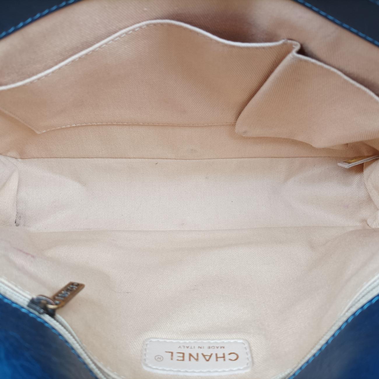 BOY CHANELBlueleatherA6708717751438ボーイシャネルブルーレザーA6708717751438