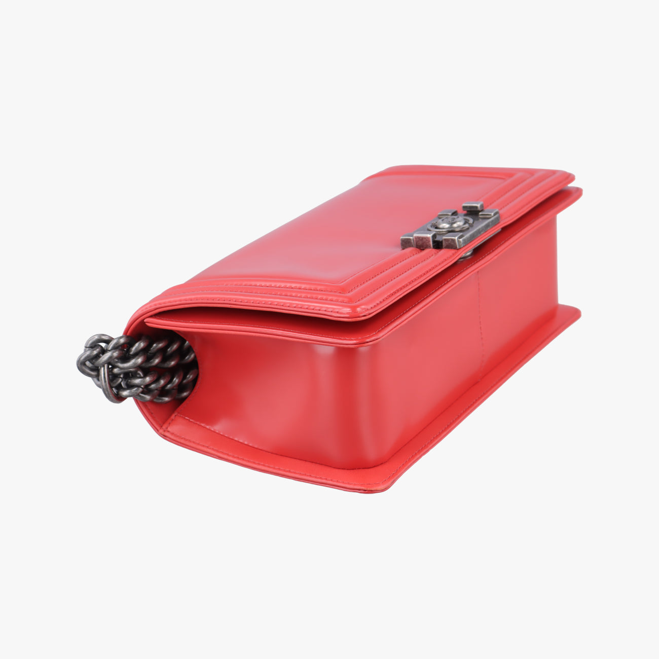 BOY CHANEL Red Leather 21509383ボーイシャネル レッド レザー A67086 21509383