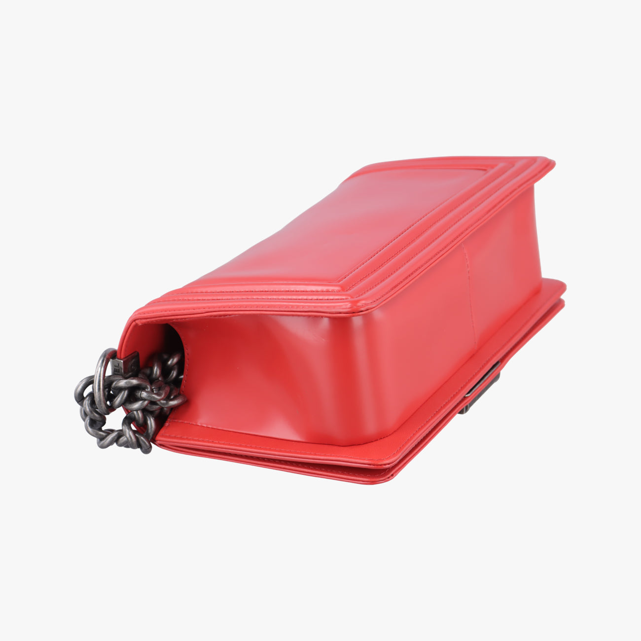 BOY CHANEL Red Leather 21509383ボーイシャネル レッド レザー A67086 21509383