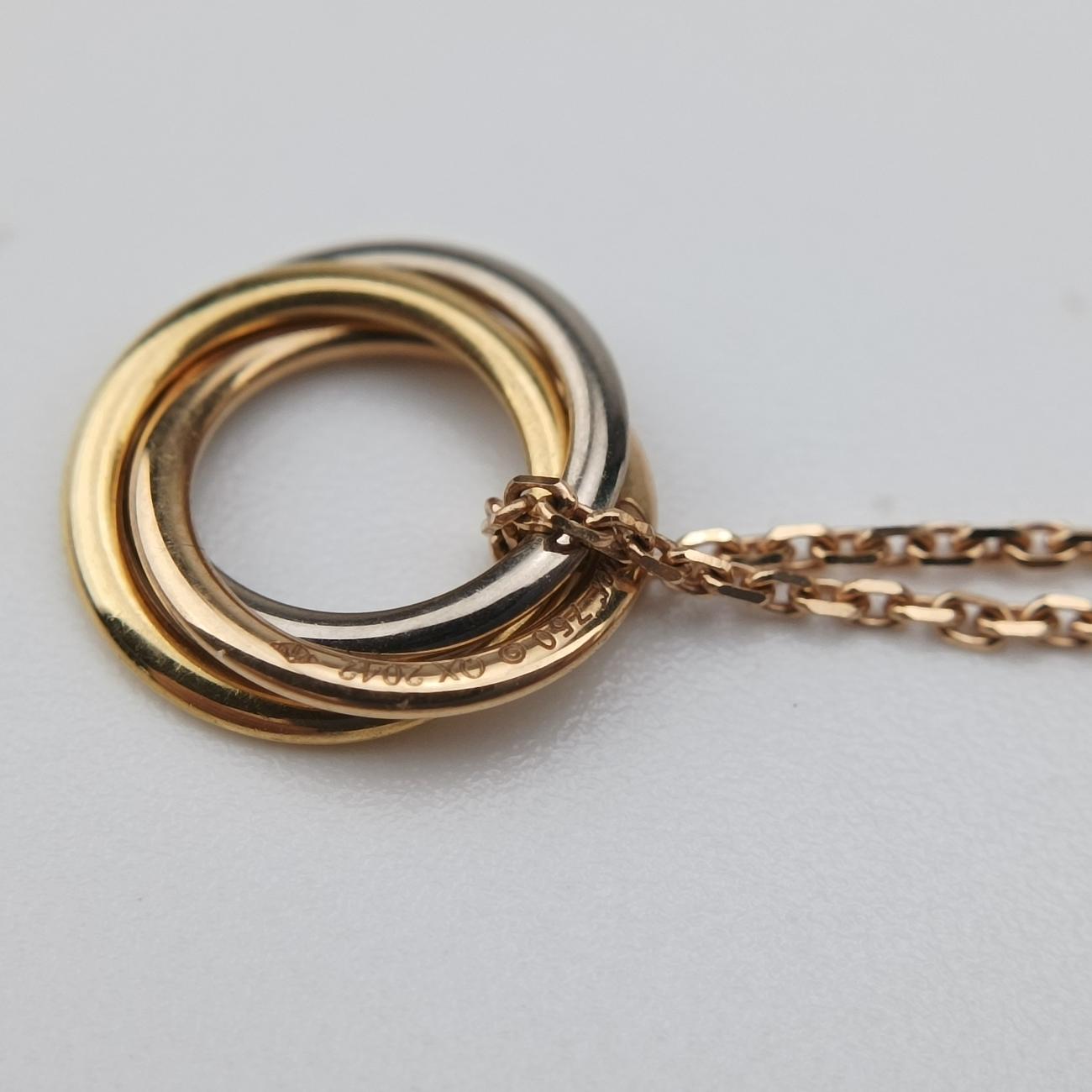 Sweet Trinity de CartierGoldenAU750B8043300QX2042スウィートトリニティ ドゥ カルティエゴールドAU750B8043300QX2042