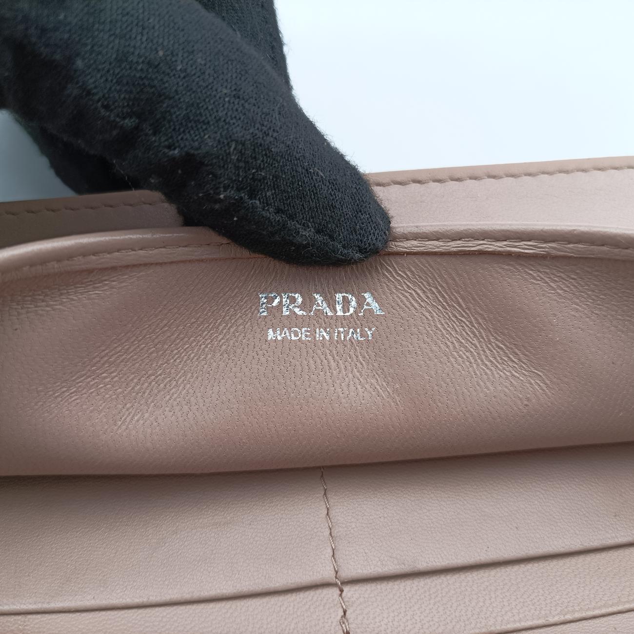 Diagramme Pink leather 1DH044 107 Aダイアグラム ピンク レザー 1DH044 107 A