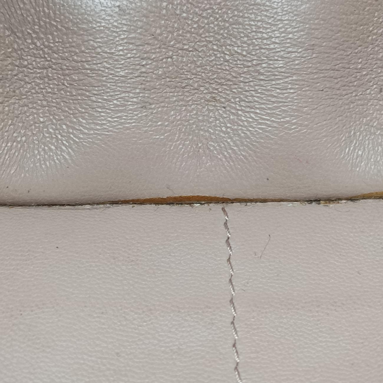 Diagramme Pink leather 1DH044 107 Aダイアグラム ピンク レザー 1DH044 107 A