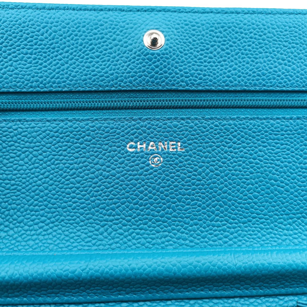 Caviar Wallet Chain Blue Leather A68872 17898763キャビア ウォレット チェーン ブルー レザー A68872 17898763