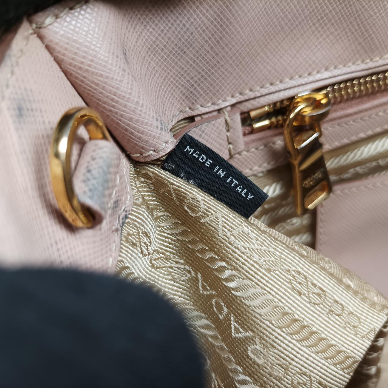 Galleria Pink SAFFIANO Leather BN2674 7 Oガレリア ピンク サフィアーノレザー BN2674 7 O