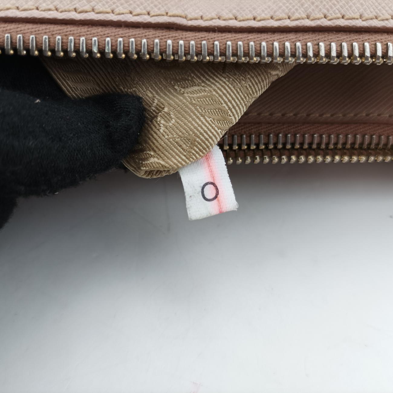 Galleria Pink SAFFIANO Leather BN2674 7 Oガレリア ピンク サフィアーノレザー BN2674 7 O