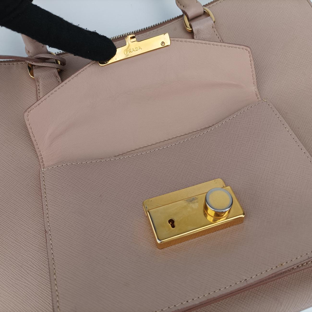 Galleria Pink SAFFIANO Leather BN2674 7 Oガレリア ピンク サフィアーノレザー BN2674 7 O