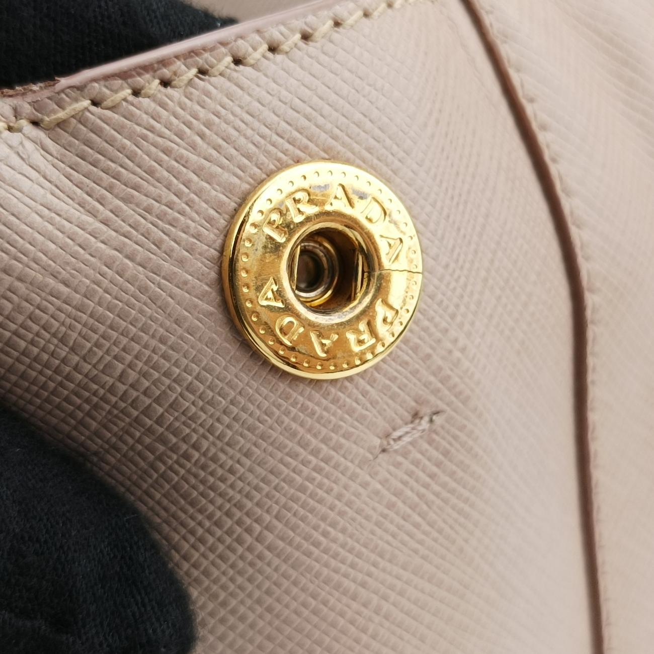 Galleria Pink SAFFIANO Leather BN2674 7 Oガレリア ピンク サフィアーノレザー BN2674 7 O