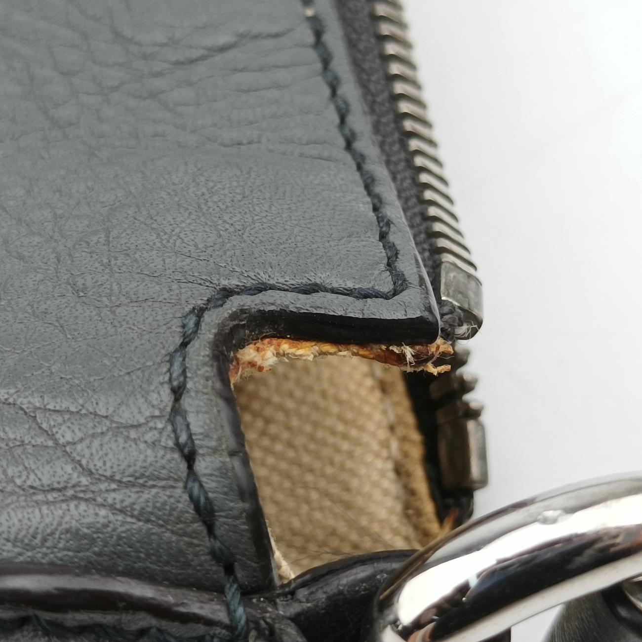 Interlocking G Logo Soho Messenger Grey Leather 322059 A016476622インターロッキングG ソーホー メッセンジャー グレー レザー 322059 A016476622