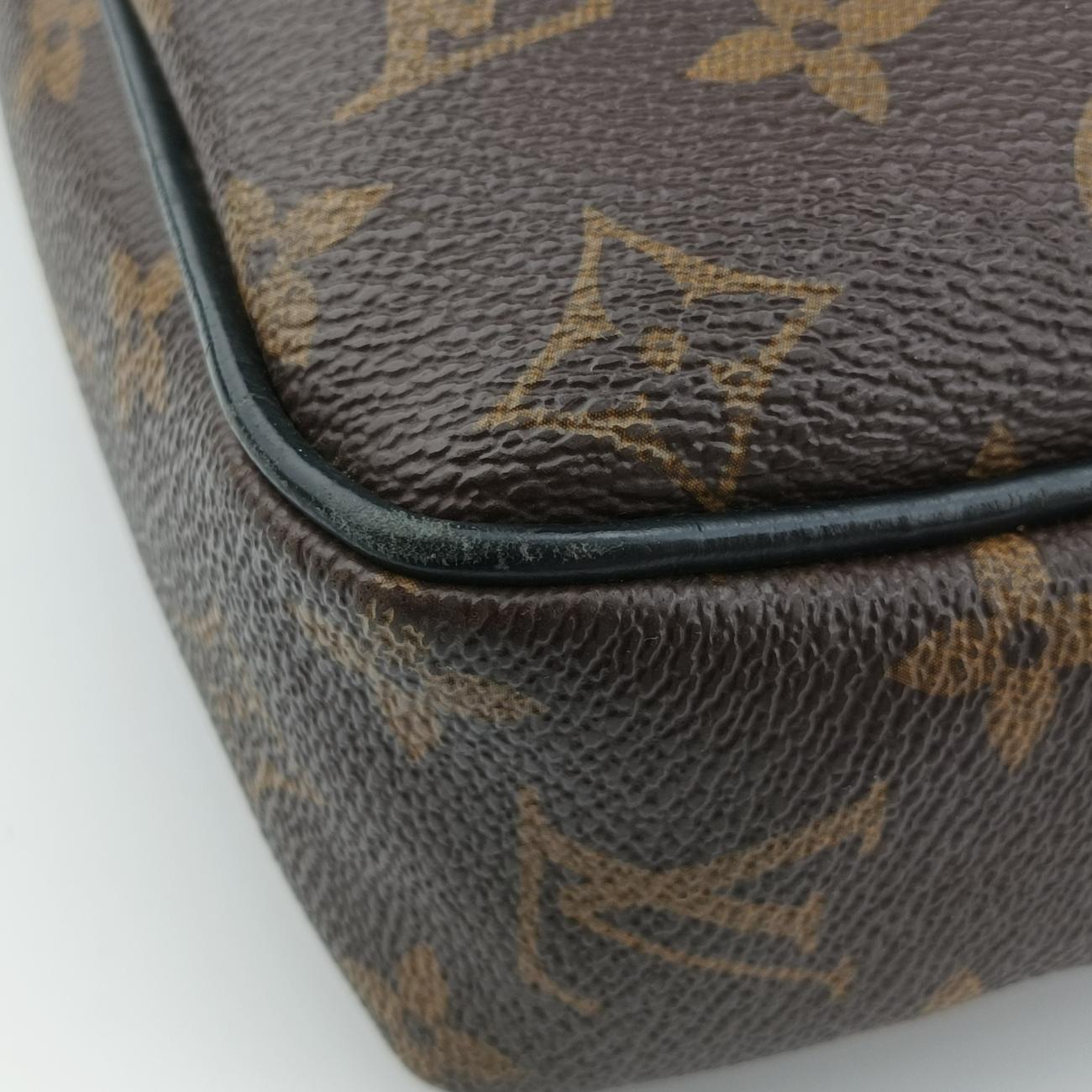 Monogram Macassar Porte Documents Voyage brown Monogram Canvas M40225 GI2176ポルトドキュマン ヴォワヤージュ モノグラム/ブラウン系 モノグラムキャンバス M40225 GI2176