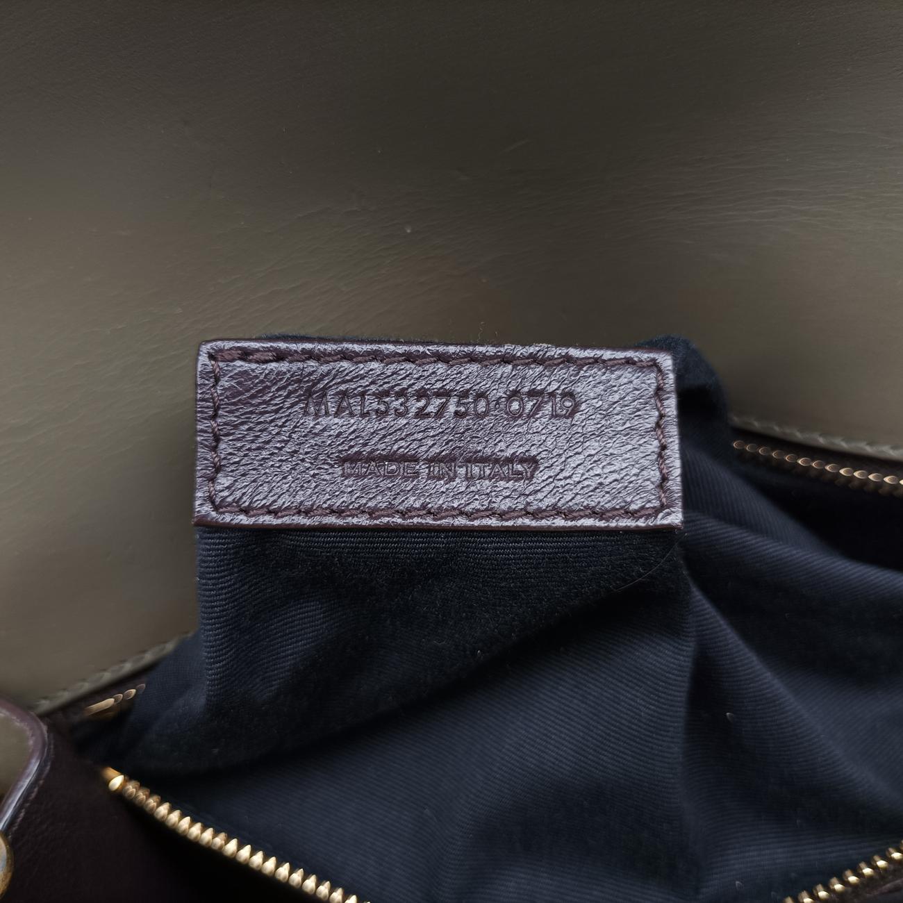 CASSANDRAGreenLeather × Suede532750MAL532750.0719カサンドラグリーンレザー×スエード532750MAL532750.0719