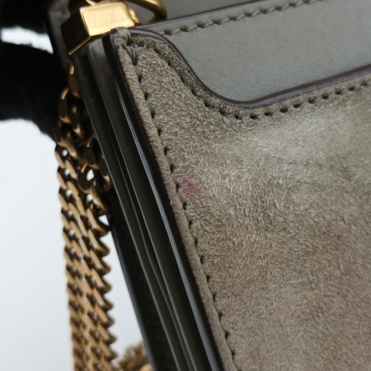 CASSANDRAGreenLeather × Suede532750MAL532750.0719カサンドラグリーンレザー×スエード532750MAL532750.0719