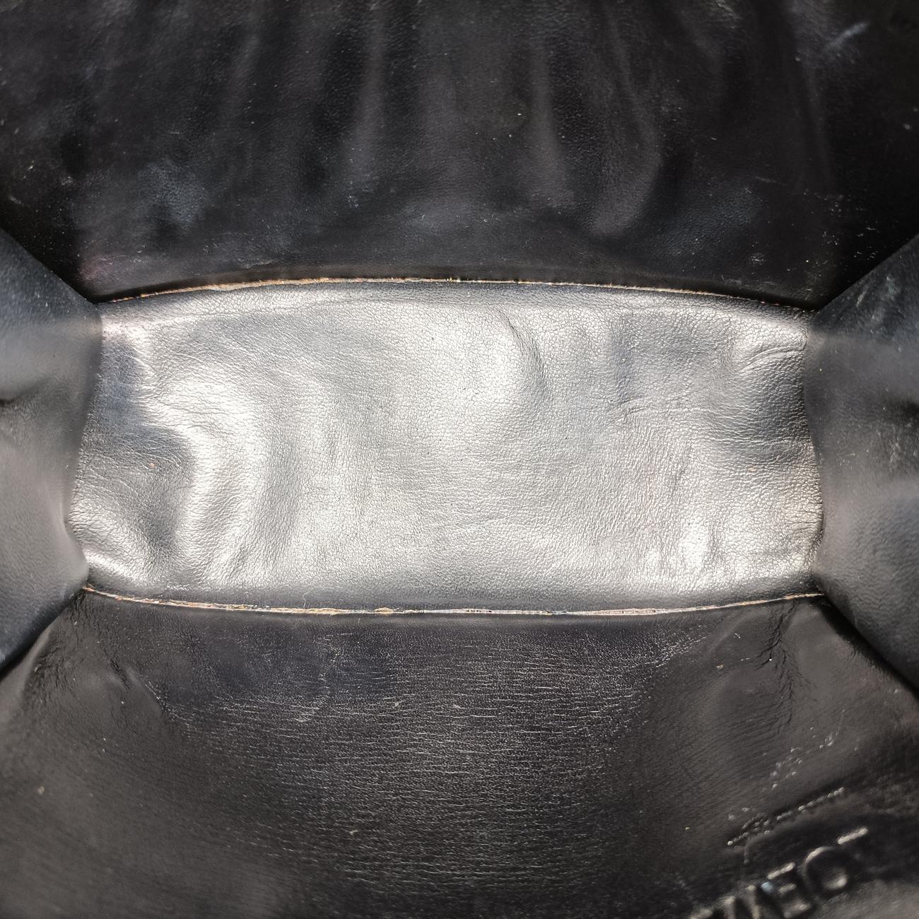 BarcelonaBlackLeather05 17 06バルセロナブラックレザー05 17 06