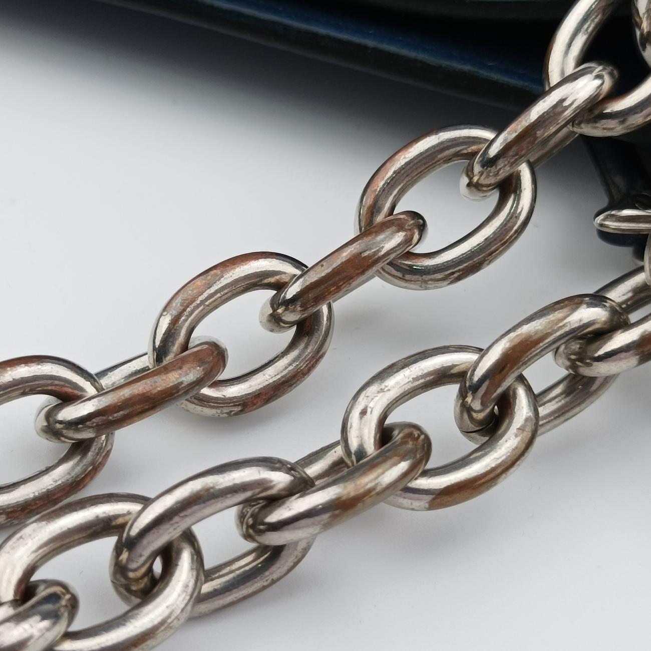 Medium Cannage Grained Blue Leather 01-RU-0166ミディアムカナージュグレイン ブルー レザー 01-RU-0166