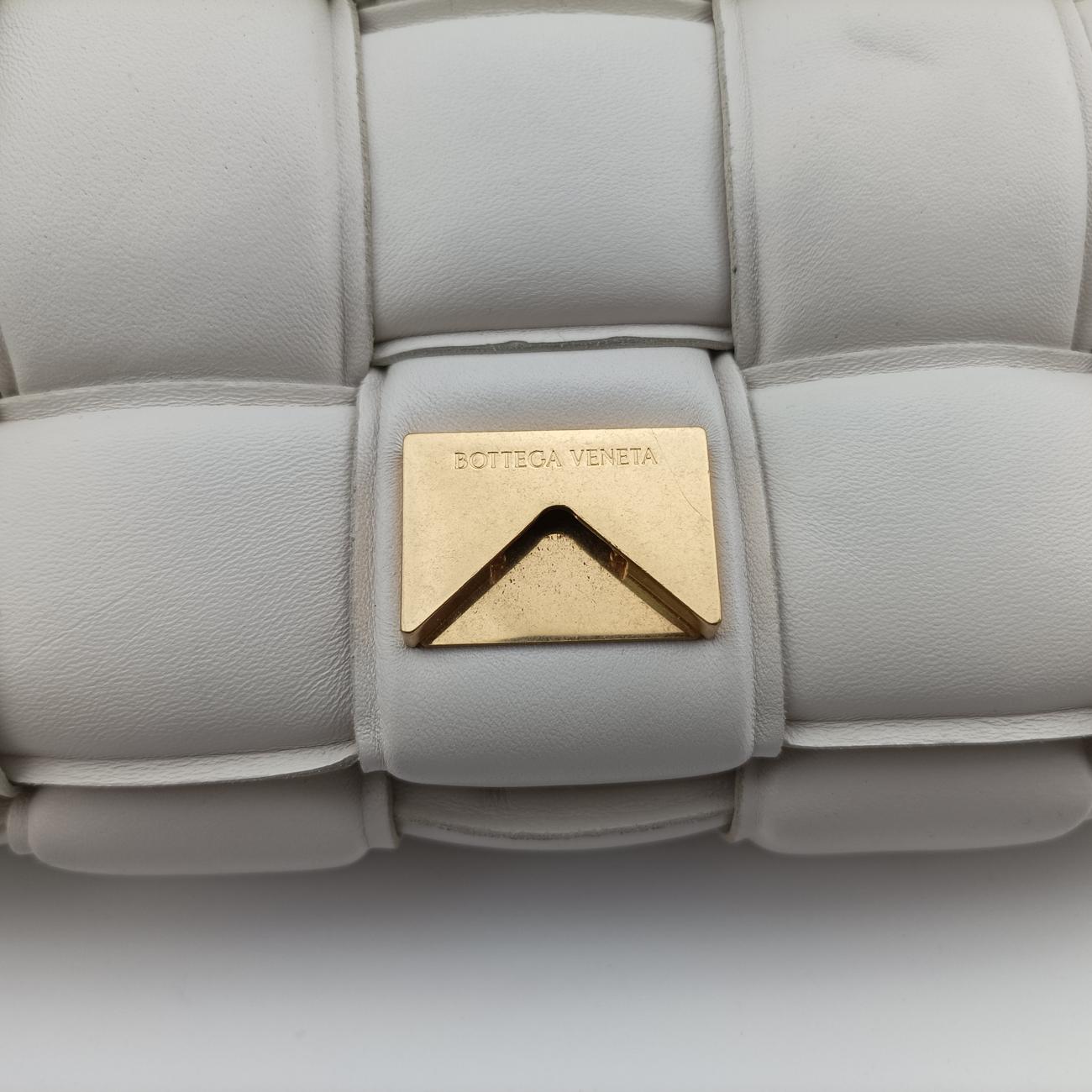 The Chain Cassette White lambskin B09341150Oザ チェーン カセット ホワイト ラムスキン B09341150O