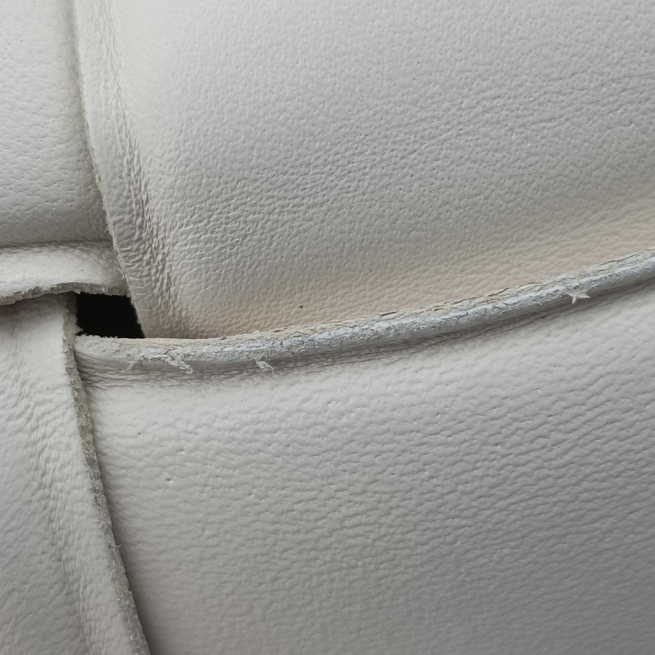 The Chain Cassette White lambskin B09341150Oザ チェーン カセット ホワイト ラムスキン B09341150O