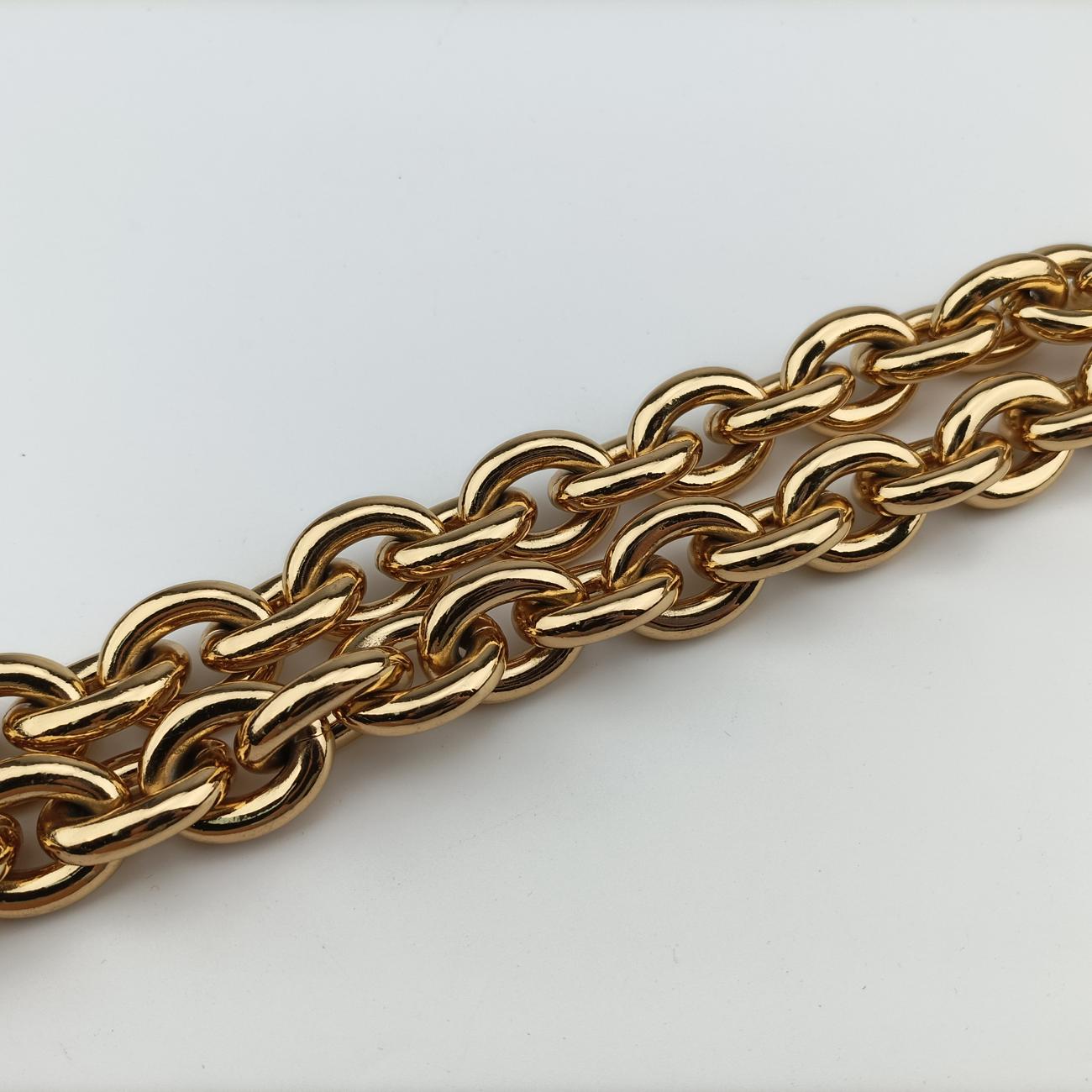 The Chain Cassette White lambskin B09341150Oザ チェーン カセット ホワイト ラムスキン B09341150O