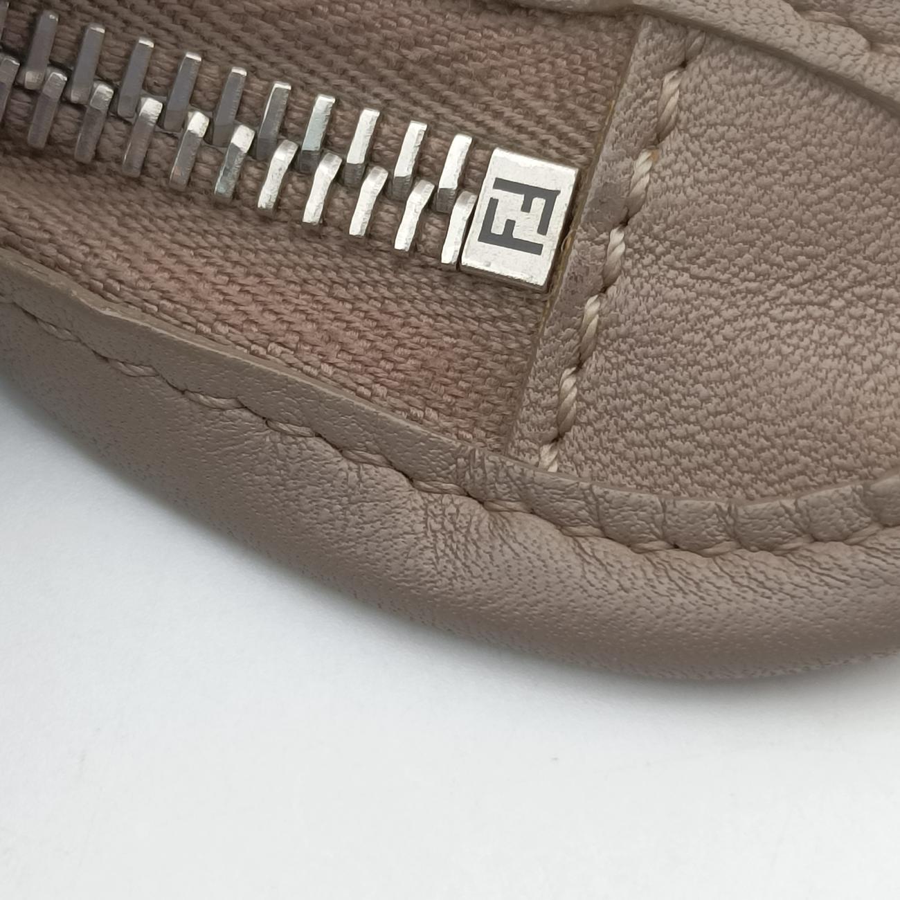 Small By The Way Pink Leather 8BL124 8BL124-5QJ 199-8007バイザウェイ ピンク レザー 8BL124 8BL124-5QJ 199-8007