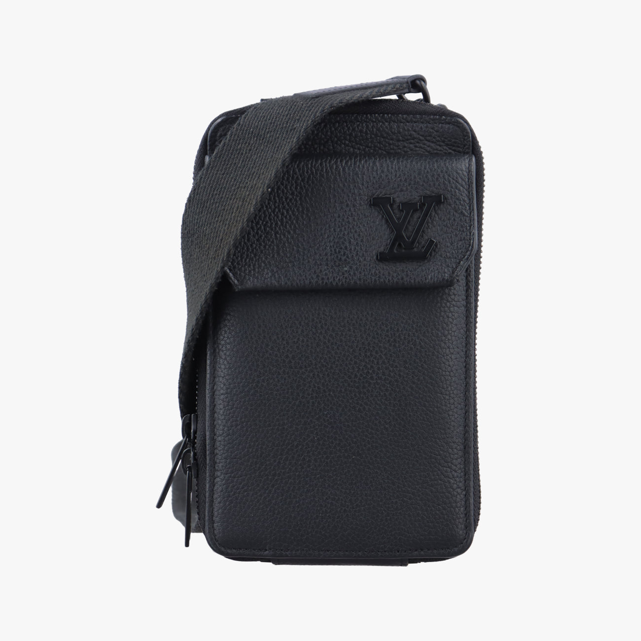 LV Aerogramme Phone PouchBlackGrained LeatherM57089MI4270 ICチップLV アエログラム フォン ポーチブラックグレインレザーM57089MI4270 ICチップ