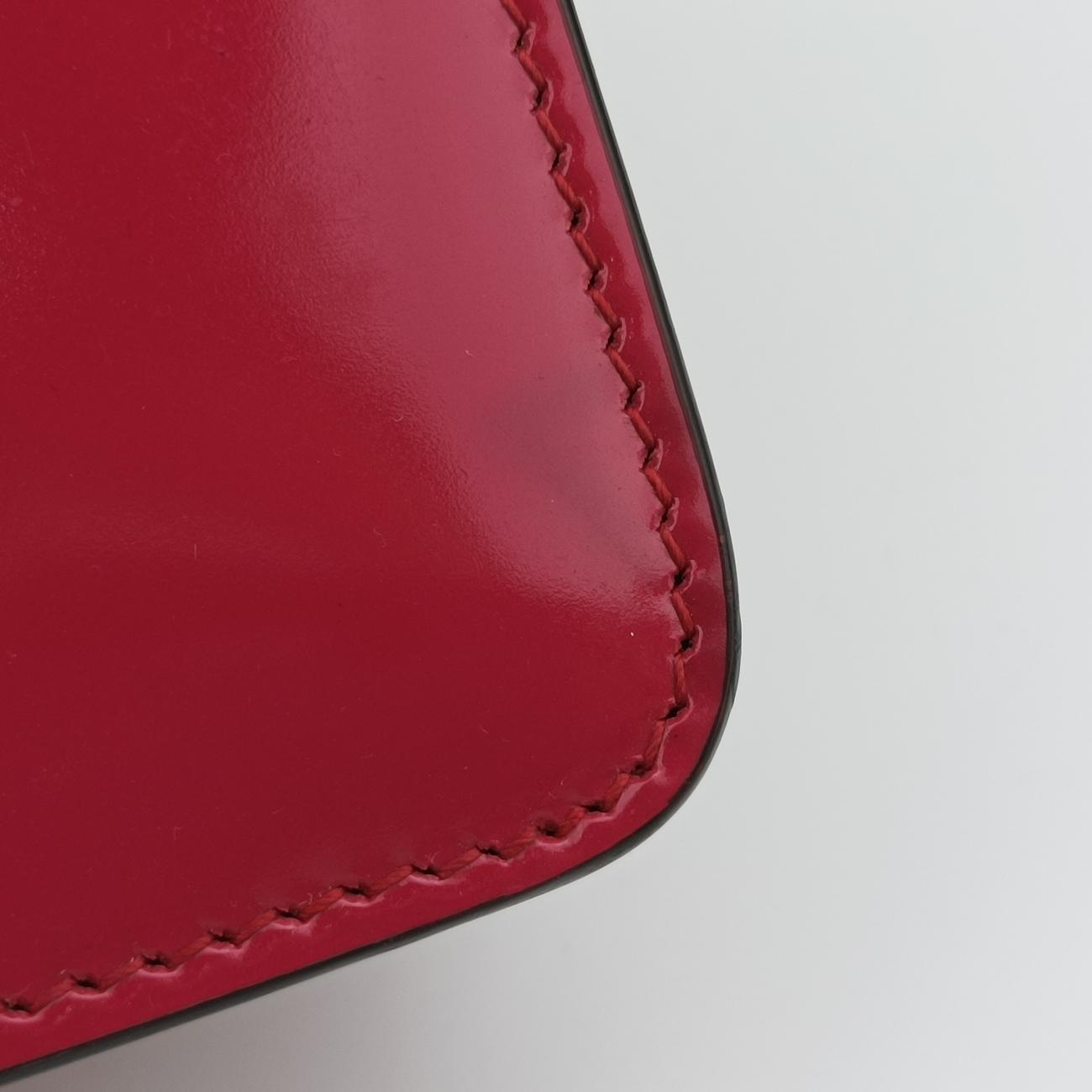 グッチGucciインターロッキングG ピンク パテント 387609 I018692915