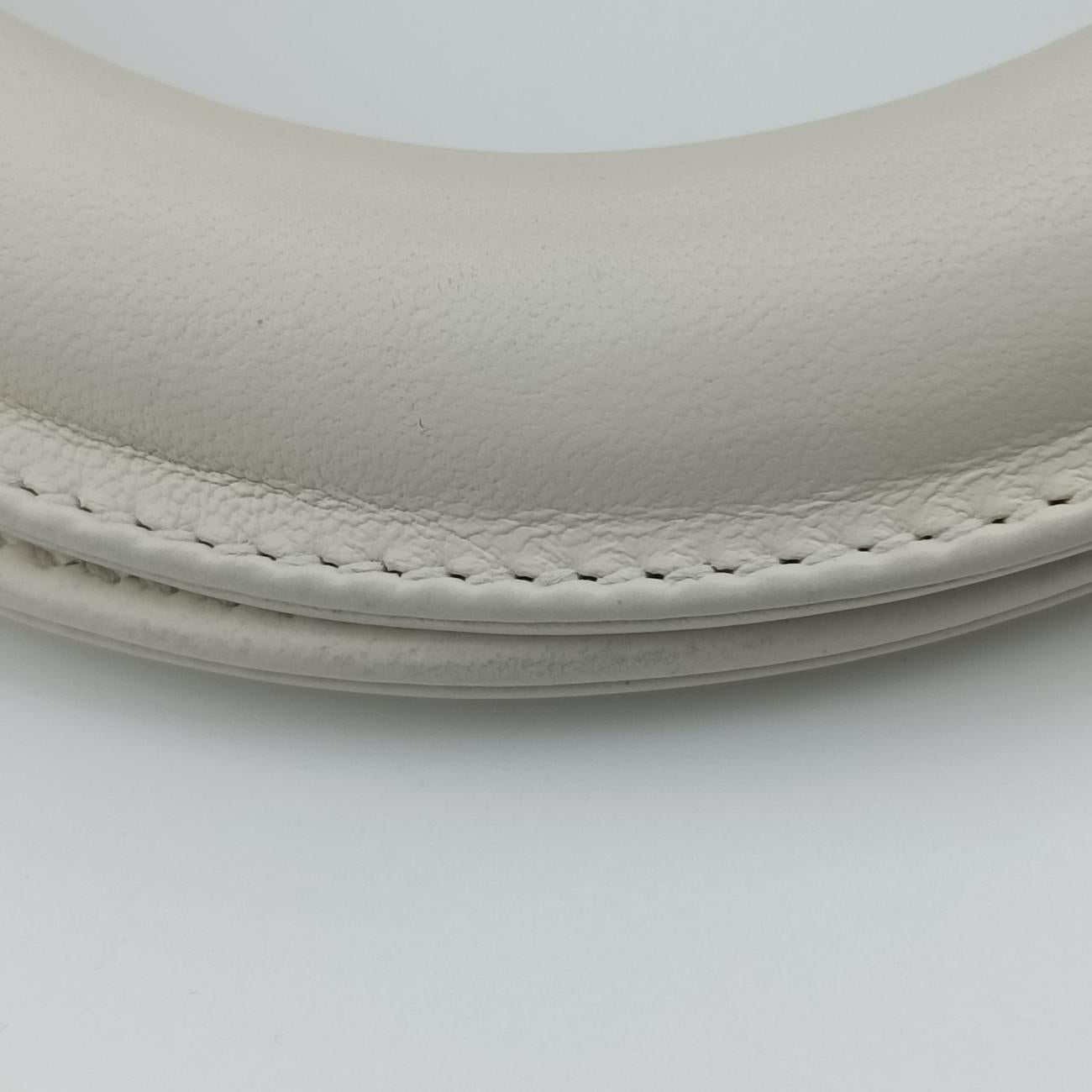 Lady Dior White Leather 16-BO-0117レディディオール ホワイト レザー 16-BO-0117