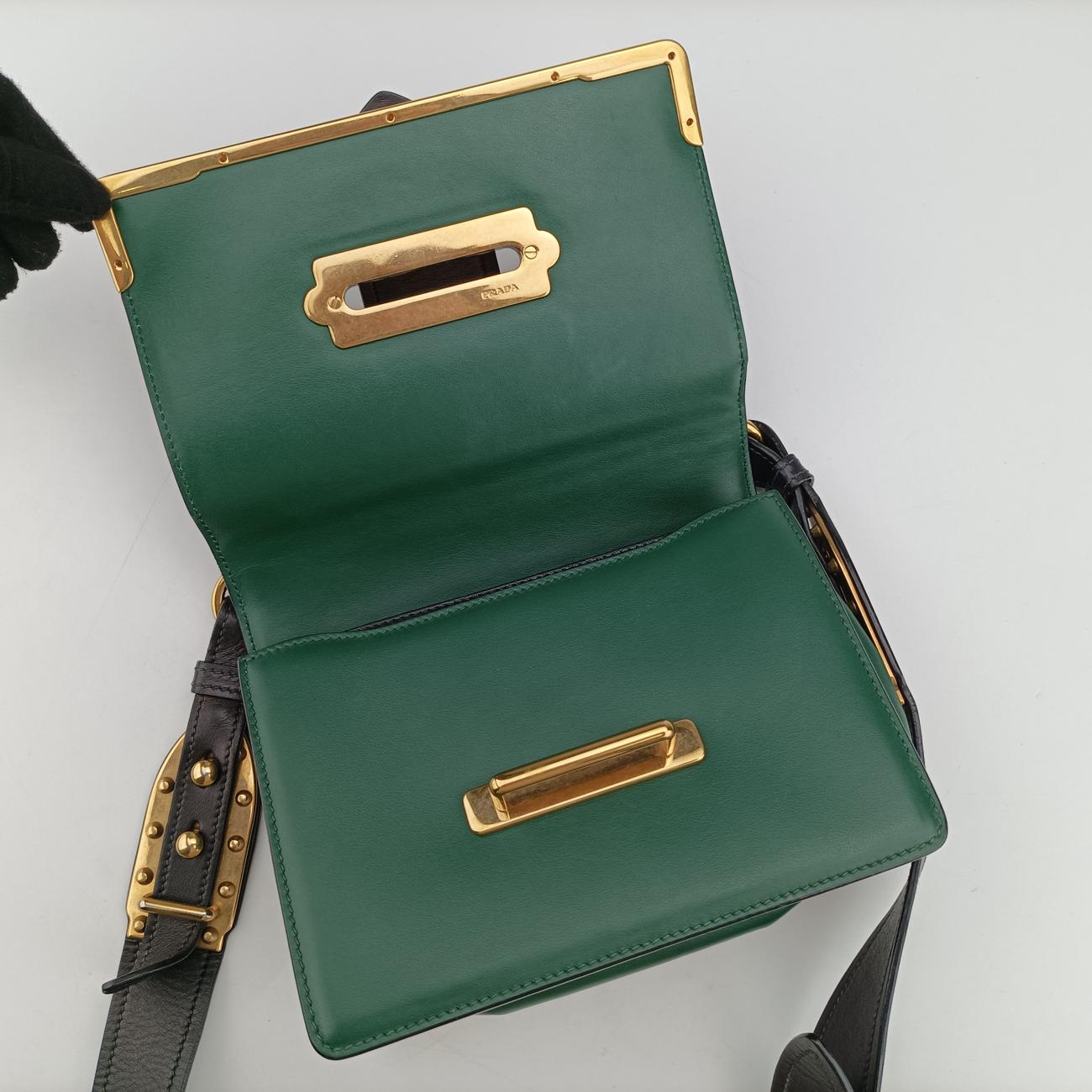 Cahier Green×Black Leather 1BD045 25 Bカイエ グリーン×ブラック レザー 1BD045 25 B