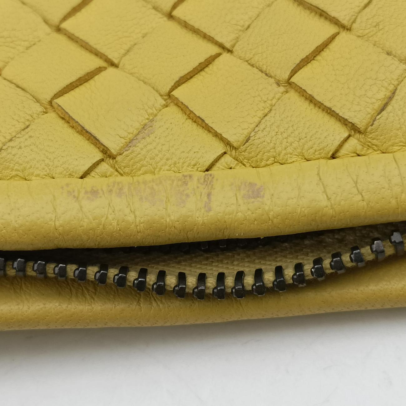 Intrecciato Yellow lambskin B01451144Fイントレチャート イエロー ラムスキン B01451144F