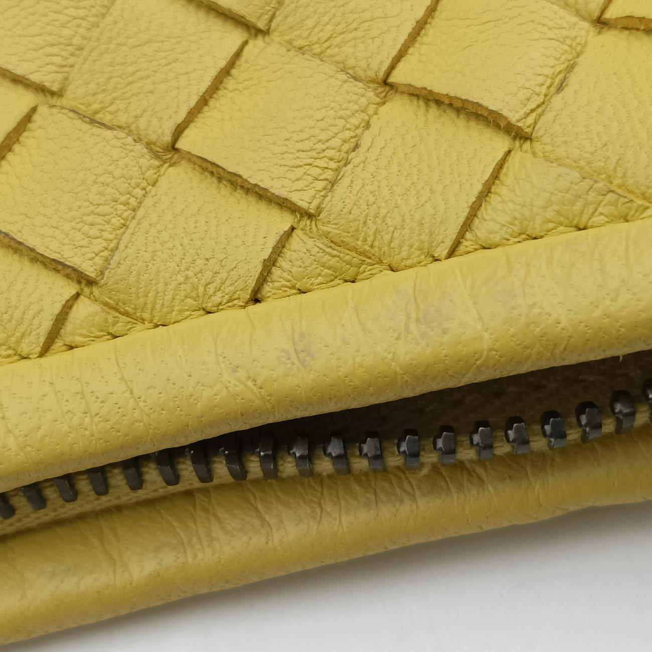 Intrecciato Yellow lambskin B01451144Fイントレチャート イエロー ラムスキン B01451144F