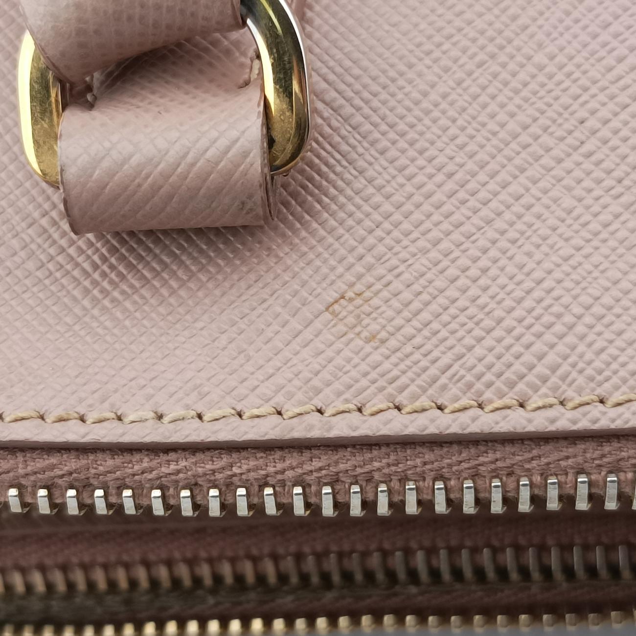 Galleria Pink SAFFIANO Leather BN1801 117ガレリア ピンク サフィアーノレザー BN1801 117