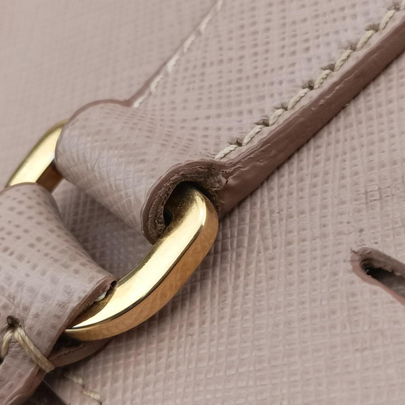 Galleria Pink SAFFIANO Leather BN1801 117ガレリア ピンク サフィアーノレザー BN1801 117