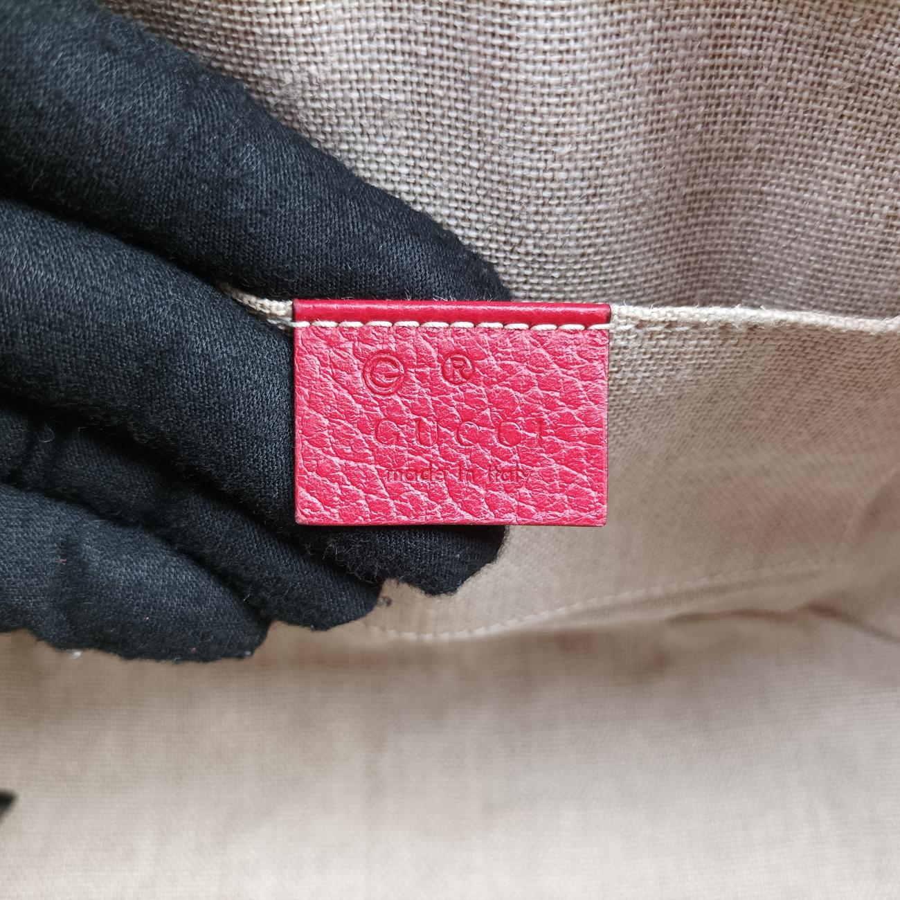 Interlocking G charm Dome Red Leather I023724370インターロッキングG チャーム ドーム レッド レザー 449661 I023724370