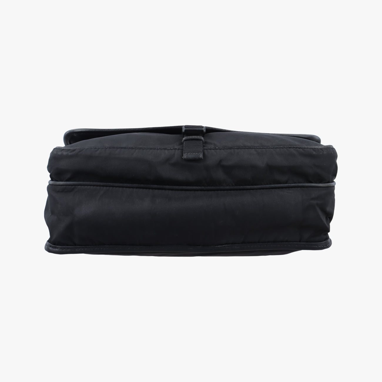 Vela Messenger Bag Black Nylon 165ヴェラ メッセンジャーバッグ ブラック ナイロン V166 165