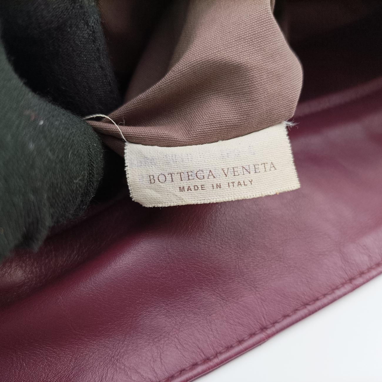 Intrecciato Burgundy lambskin 161623 V465C 6160 EPEV 2010 350 Cイントレチャート ワインレッド ラムスキン 161623 V465C 6160 EPEV 2010 350 C