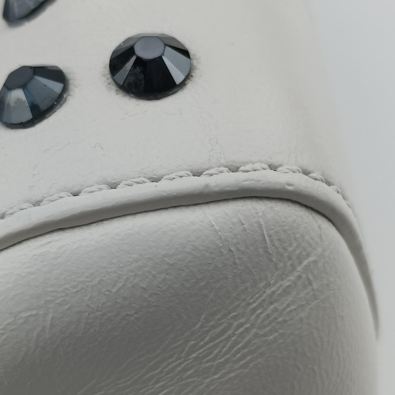 Studded Crystal Chain White Leather スタッズクリスタルチェーン ホワイト レザー