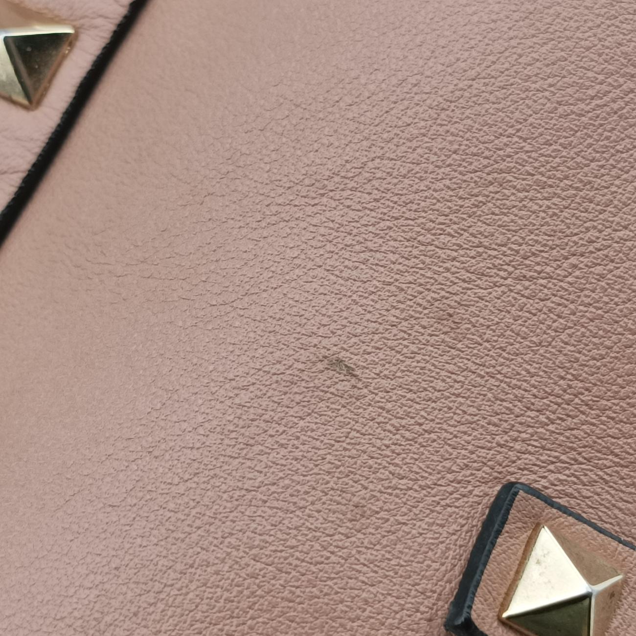 Rockstud Pink Leather BS-E339BOL1ロックスタッズ ピンク レザー BS-E339BOL1