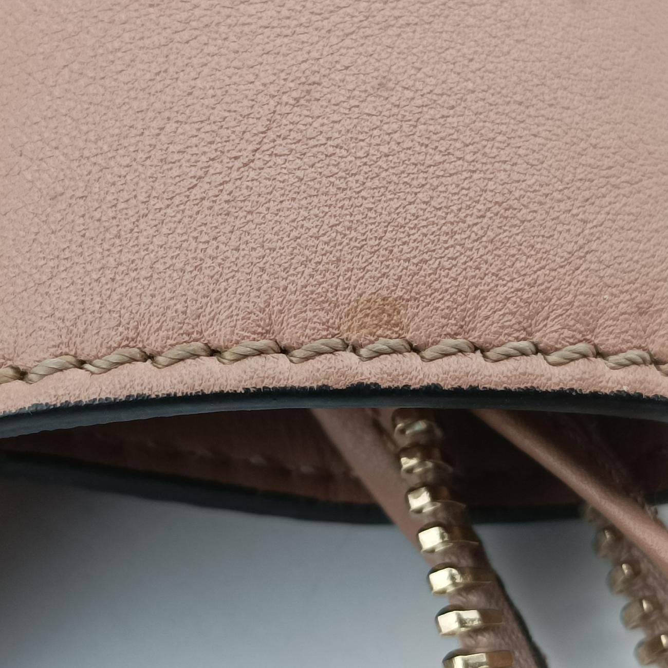Rockstud Pink Leather BS-E339BOL1ロックスタッズ ピンク レザー BS-E339BOL1