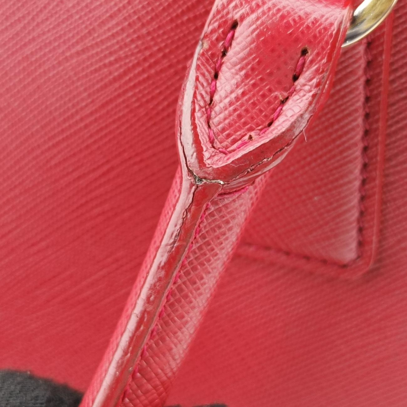 Galleria Red SAFFIANO Leather BN2274 117ガレリア レッド サフィアーノレザー BN2274 117