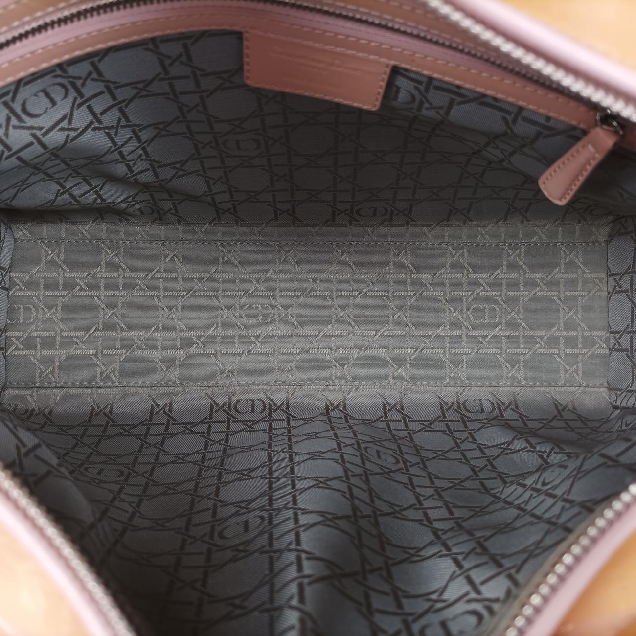 Lady Dior Beige Patent 13-BO-0172レディディオール ベージュ パテント 13-BO-0172