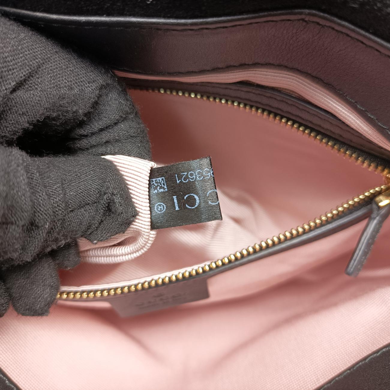 Arli Black Suede G026953621アリー ブラック スエード 550126 G026953621