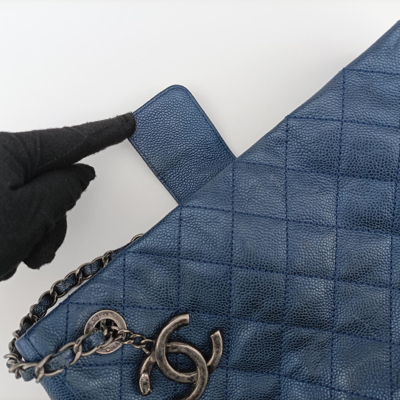 Matelasse Cocomark GSTBlueCaviar LeatherA6741417109181マトラッセ ココマークGSTブルーキャビアスキンA6741417109181
