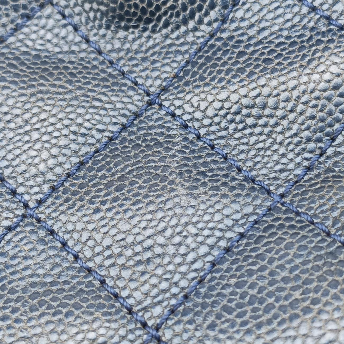 Matelasse Cocomark GSTBlueCaviar LeatherA6741417109181マトラッセ ココマークGSTブルーキャビアスキンA6741417109181