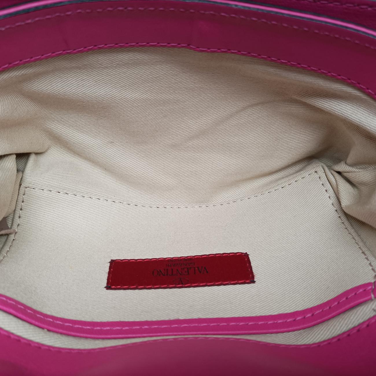 Rockstud Va Va Voom Rose Leather BUE 975 NG31ロックスタッズ ヴァ ヴァ ヴーム ローズ レッド レザー BUE 975 NG31