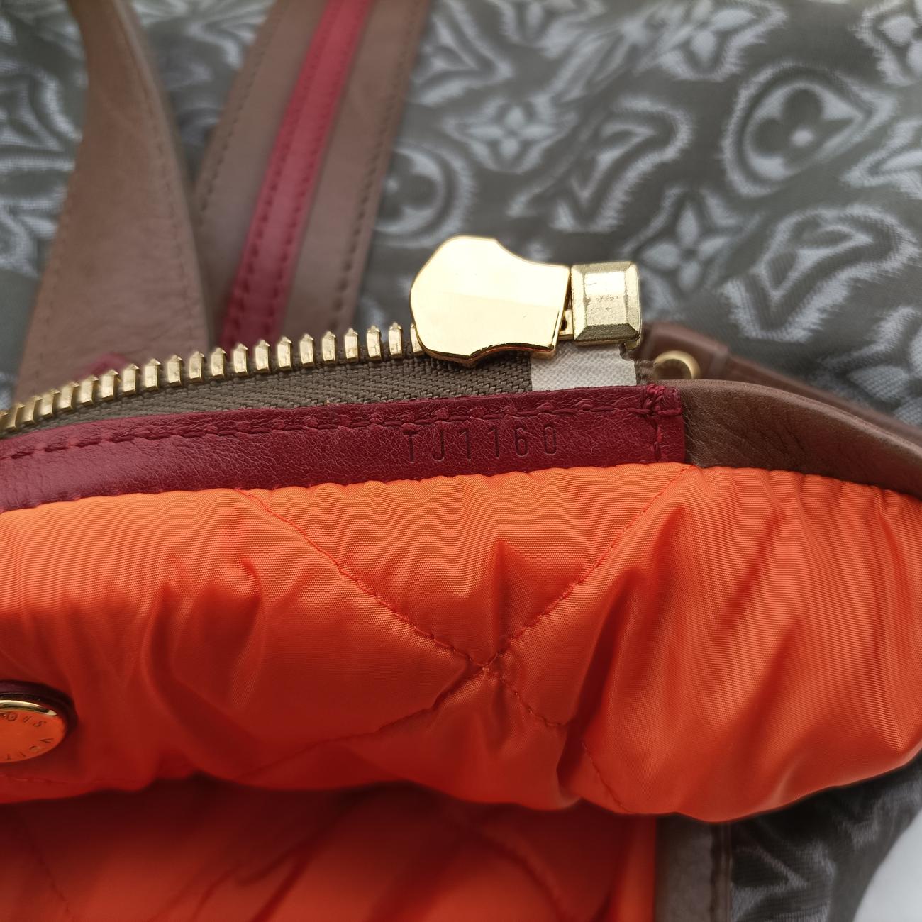 2010 Collection Aviator Gray×Red×Brown Canvas ×Leather M40385 TJ11602010 コレクション アヴィエーター グレー×レッド×ブラウン キャンバス×レザー M40385 TJ1160