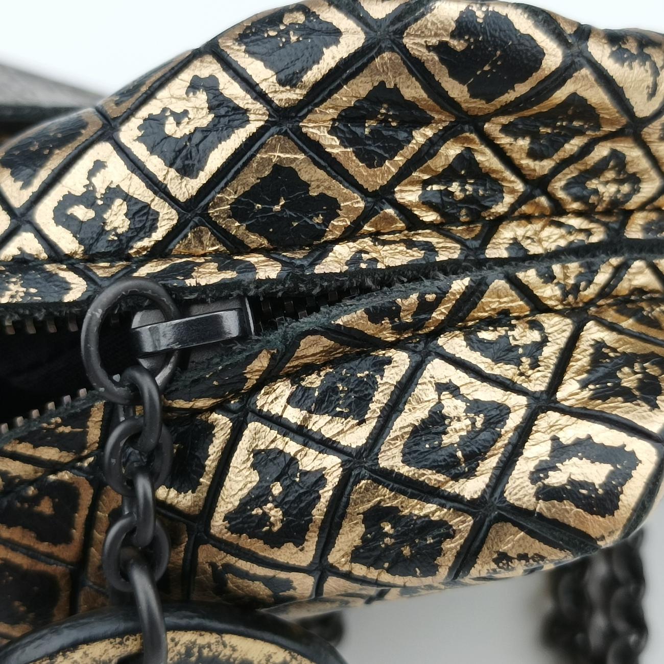 Intrecciomirage Butterfly Charm Black×golden Leather B00957186Bイントレッチミラージュ バタフライ チャーム ブラック×ゴールド レザー B00957186B